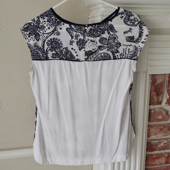 THE Limited | Paisley Mixed Media Blouse - Picture 3 of 3